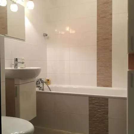 Apartment Metro Ksiecia Janusza Premium *